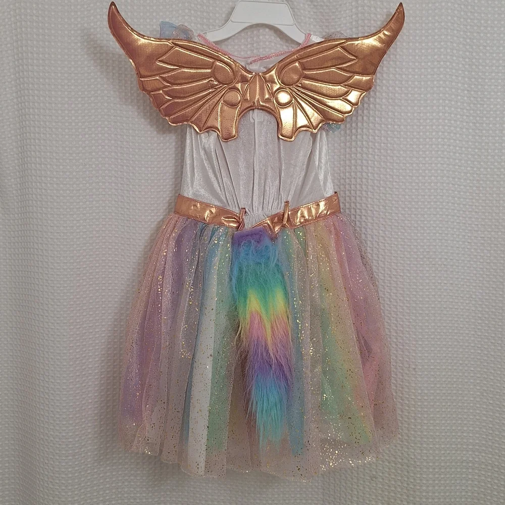 Spirit Halloween Shimmering Unicorn costume for a child Medium 8/10